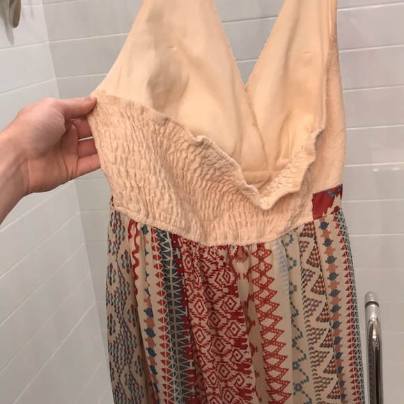 100% polyester halter top maxi with sheer bottom - Picture 5 of 8